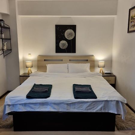 Central & Comfy, Peaceful Apt In Iasi Exterior foto