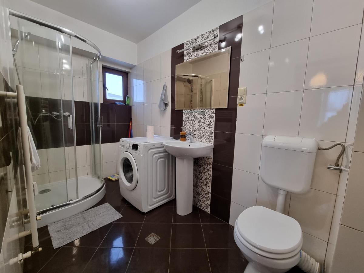 Central & Comfy, Peaceful Apt In Iasi Exterior foto
